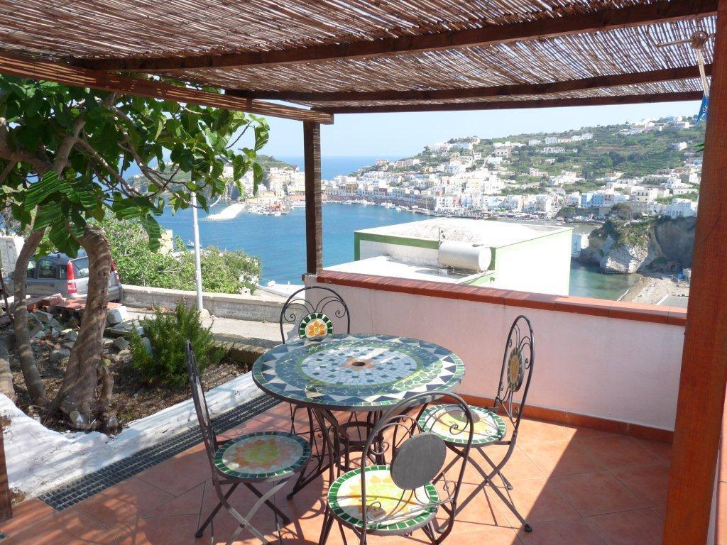 Agenzia Aprea Appartamenti Ponza Szoba fotó
